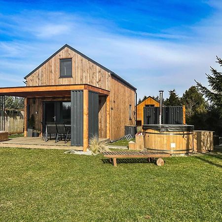 Marine House-Nowoczesna Stodola Nad Morzem,Duzy Ogrod,Prywatny Hot Tub Villa Kołczewo Dış mekan fotoğraf